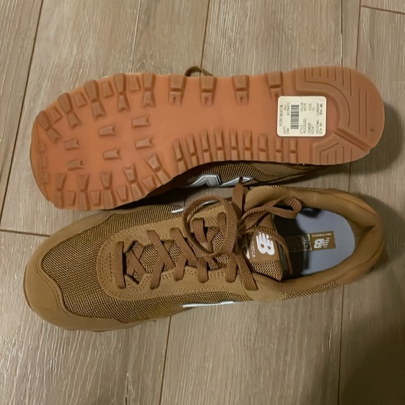 Brand new, new balance, athletic, running shoes. Never been worn. - Picture 2 of 4